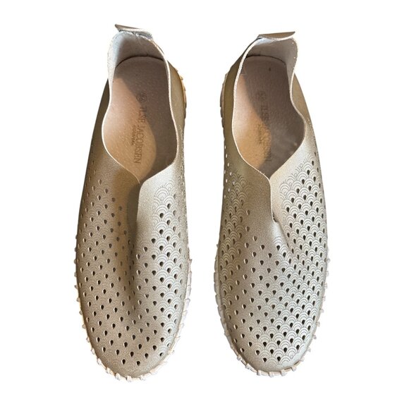 Ilse Jacobsen Hornbæk Beige Gold Perforated Slip-On Shoes Size 6 Lightweight Cas - Picture 2 of 11